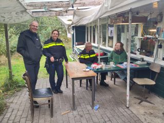 De hermandad op bezoek